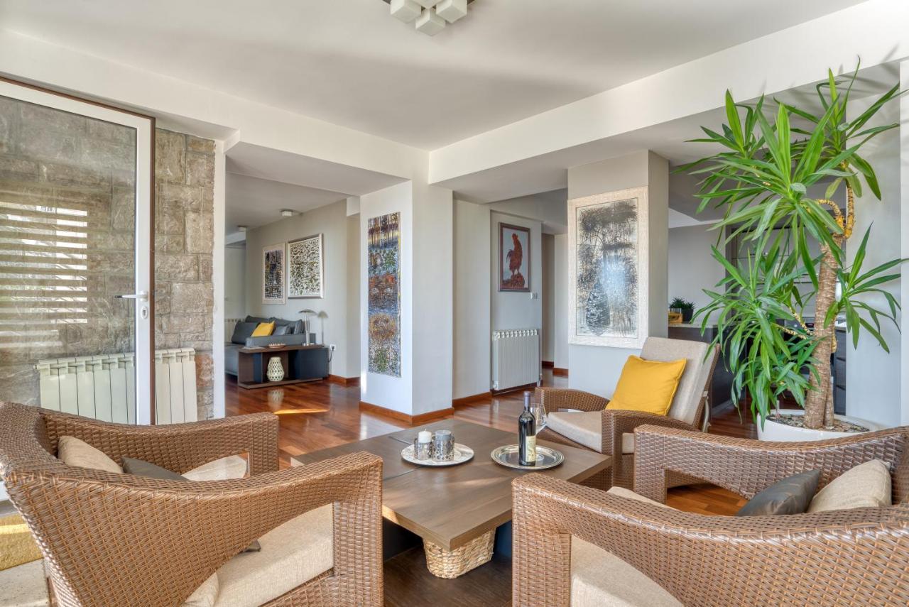 Apartman Marija Lux Свети Стефан Екстериор снимка